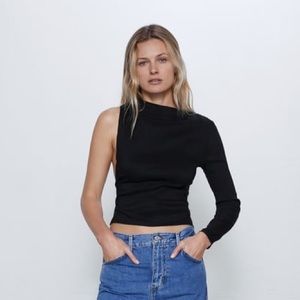 Zara Asymmetric top